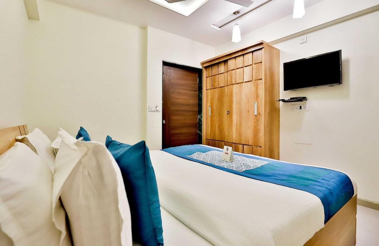 גנדהינאגר Collection O 12462 Hotel Shiv Inn מראה חיצוני תמונה